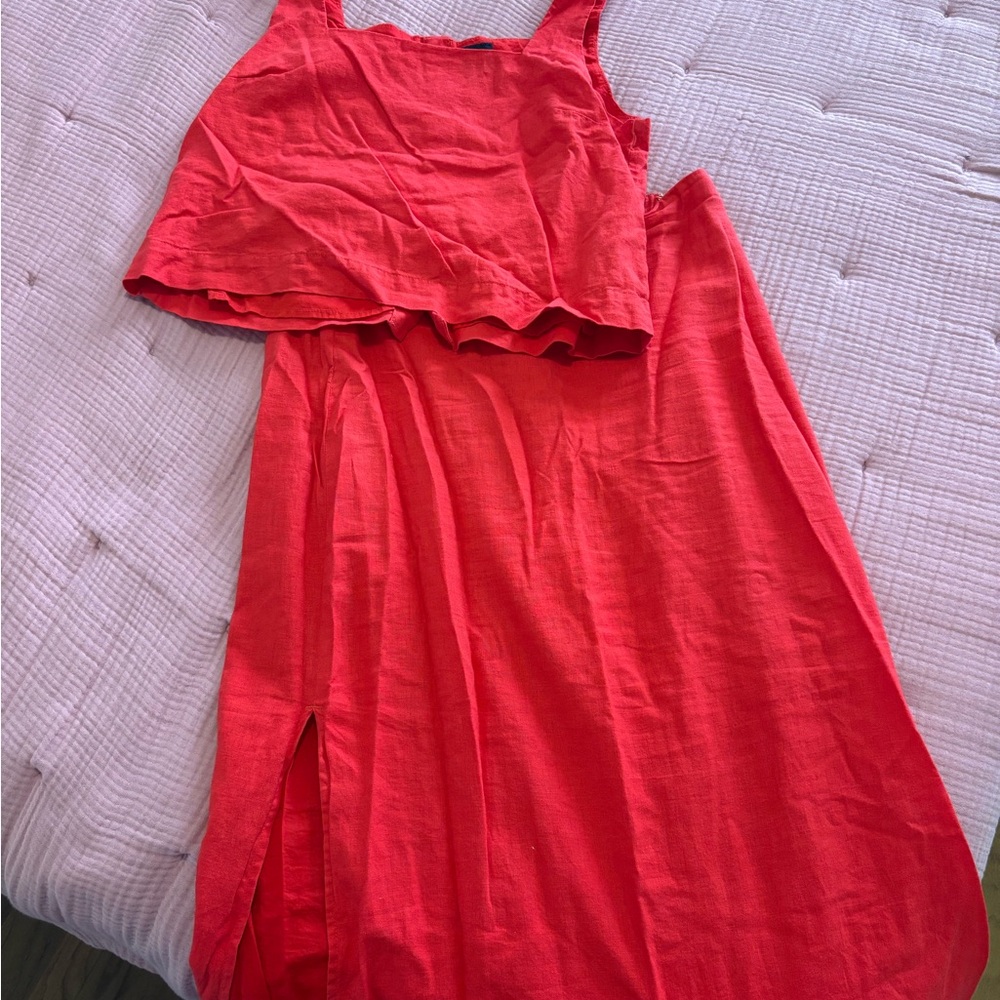 GAP Matching Set in Linen Blend Red